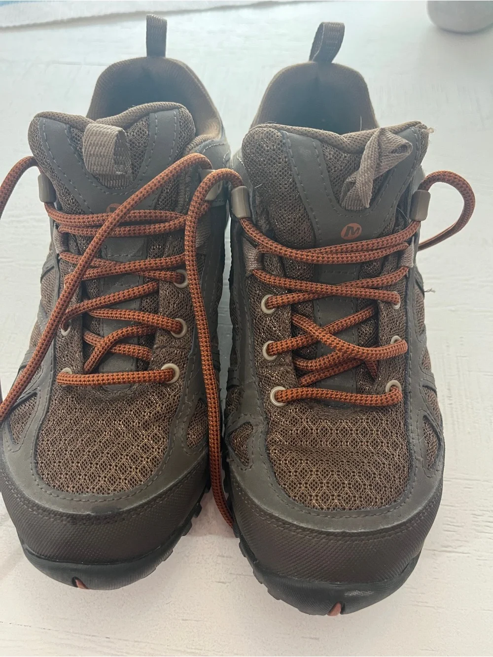 Women’s Merrell Brown Trail Sneakers with Orange Laces